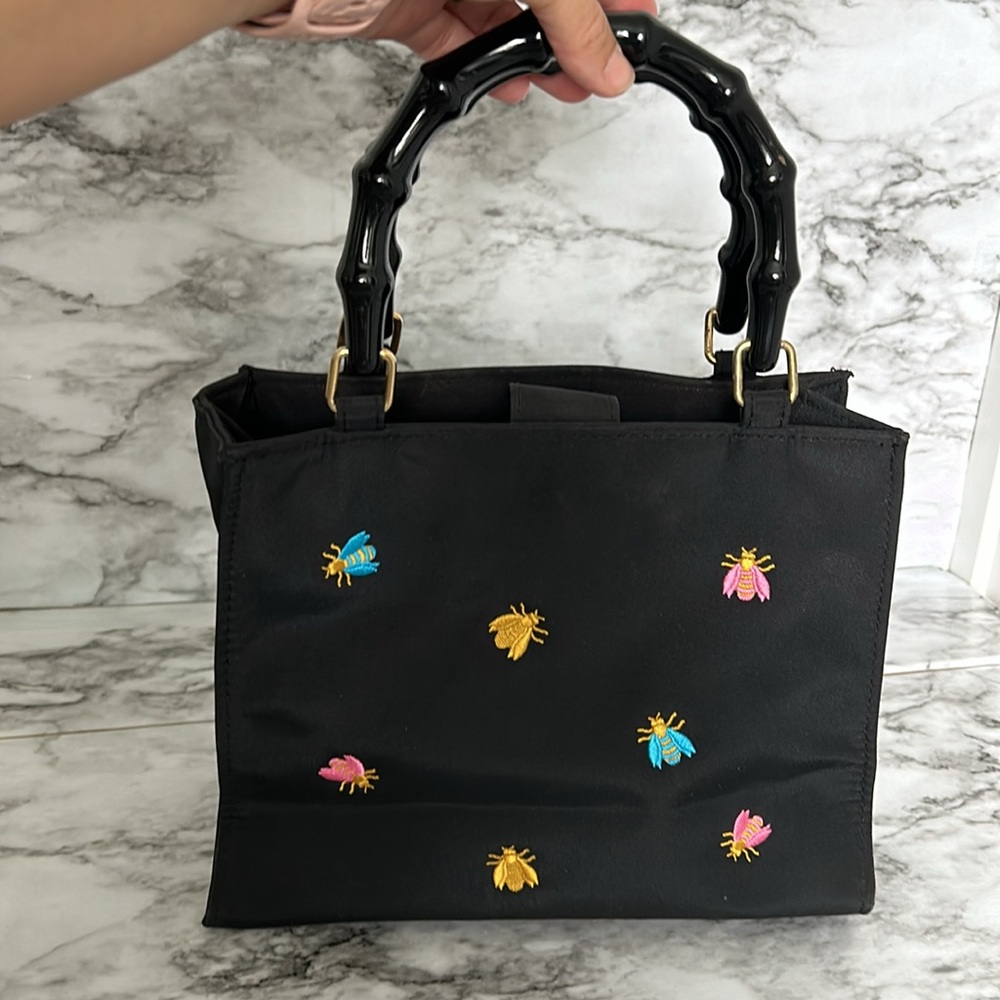 Tianni | vintage VTG bag with embroidered Bees bugs plastic faux bamboo handles - Picture 3 of 11